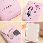 Miroir de Maquillage Lumière LED Personnalisé avec Personnage Fleur de Naissance Nom Double Face Cadeau Anniversaire Mariage pour Femme Fille