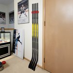 Personlig flerfarget 3D-trykt hockeykølleholder med tekst og 2-5 køller Veggmontert hjemmeoppbevaring Bursdagsgave til hockeyelskere