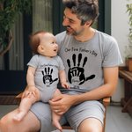T-shirt Onesie Bébé avec Empreintes des Paumes Personnalisé avec Nom et Année Cadeau Anniversaire Fête des Pères pour Nouveau Papa Bébé