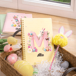Henkilökohtainen pääsiäismunat Bunny nimi A5 Spiral Notebook ja Pom Puff Pen Set 156 vuorattua sivua pääsiäisen puolue suosikki lahja pojille tytöille