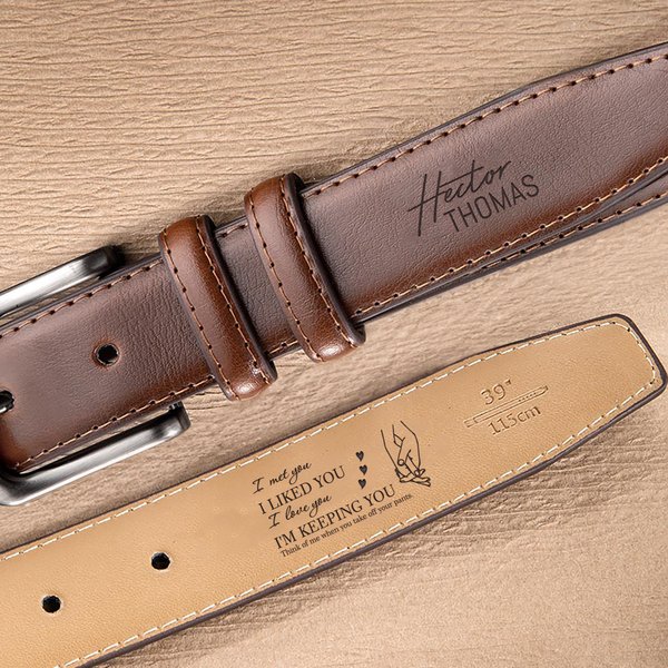 Iniziale personalizzata Divertente Cintura in pelle con fibbia casual da uomo con testo inciso e nome Regalo di San Valentino per marito e fidanzato