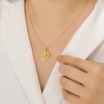Gepersonaliseerde gegraveerde Baby Foot Hanger ketting met geboorteaankondiging en geboortesteen Verjaardag Baby Shower Gift voor Kid nieuwe moeder
