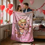 Spersonalizowany miękki koc z imieniem i nazwiskiem Heart Rose Cute Cupid Home Decor Walentynkowy prezent rocznicowy dla pary