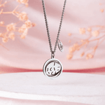 Disco giratorio personalizado I Love You Collar colgante con nombre y fecha Dainty Jewelry Valentine's Day Birthday Gift for Couple