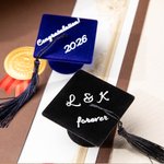 Gepersonaliseerde Ringdoos met Afstudeerhoedje Lichting 2026 met Naam en Tekst Afstudeercadeau voor Afgestudeerden