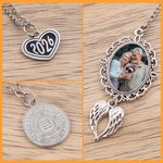 Personlig gravert logoskive oval fotosjarm Grad Cap Tassel-dekorasjon med englevinger Memorial Graduation Gift for Class of 2026 Graduates