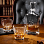 Personalized Heart Holding Finger Whiskey Decanter 2 Glasses Box Set with Engraved Name Anniversary Valentine's Day Gift for Couple Liquor Lover