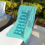 Serviette de plage en microfibre personnalisée avec texte et date Cadeau d'enterrement de vie de jeune fille ou de jeune homme pour la mariée ou le marié