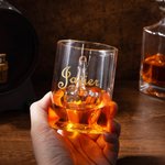 Brindis por tu actitud - Vaso de whisky personalizado de 370 ml con gesto del dedo corazón