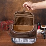 Personalizado portátil de cuero de fútbol neceser con nombre grabado y enganche Aniversario Viaje esencial Cumpleaños Regalo para los hombres
