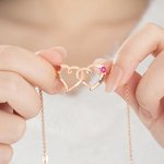 Personoitu hopea rannekoru kaksoissydämin syntymäkivin ja nimikaiverruksin täydellinen lahja naisille ystävänpäiväksi