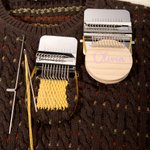 Personlig liten Speedweve Darning Loom med namn Handhållet reparationsverktyg Mors dag Födelsedagspresent för syälskare Mamma Darning Entusiaster