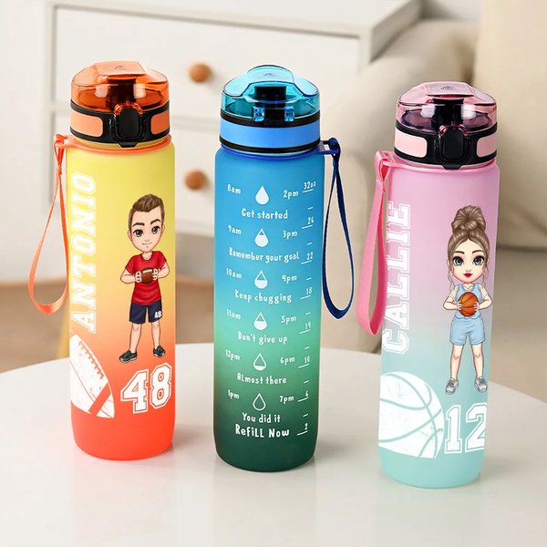 Botella deportiva personalizada de 1000 ml con personaje de dibujos animados nombre y número regalo de cumpleaños para amantes del fútbol