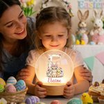 Luce notturna a LED in acrilico con nome e base in legno, personalizzata, coniglietto floreale iniziale, regalo di compleanno di Pasqua per bambini.