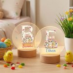 Luce notturna a LED in acrilico con nome e base in legno, personalizzata, coniglietto floreale iniziale, regalo di compleanno di Pasqua per bambini.