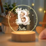 Luce notturna a LED con nome e base in legno a tema forestale personalizzata per animali del bosco, regalo di compleanno per bambino e doccia per bambini.