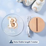 Luce notturna a LED con nome e base in legno a tema forestale personalizzata per animali del bosco, regalo di compleanno per bambino e doccia per bambini.