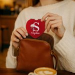Personalised Pearl Effect Birth Flower Anti‑Fingerprint Shell Double-Sided 1X 2X Makeup Pocket Mirror with Name Birthday Travel Gift for Women