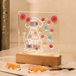 Gepersonaliseerd 1-10 Hondenpootjes Acryl LED Nachtlampje met Naam en Houten Voet Verjaardag Moederdag Cadeau voor Hondeneigenaar