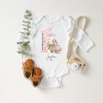 Personlig Some Bunny Loves You 1st Easter Soft Baby Bodysuit Mottakende teppe Swaddle Hat Set med navn Bursdag Baby Shower Gave til nyfødte