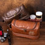 Borsa da toilette portatile fatta in pelle PU personalizzata con nome inciso e design a tema di rugby regalo di compleanno viaggio per uomini