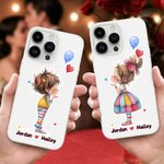Personlig Romantisk tegneserie par telefonveske for iPhone med navn Valentinsdag Jubileumsgave til kjærester Kjærester