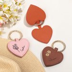 Clips de Chapeau Magnétiques en Cuir Personnalisés avec Initiale Nom Fleur de Naissance Lot de 2 Accessoires de Voyage Cadeau Vacance d'Été pour Femme