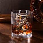 Personalisierte Dragon Initial Name 10 oz Old Fashioned Rock Whiskey Glas Geburtstag Vatertag Geschenk für Mann Barkeeper Whiskey-Enthusiasten