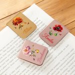 Segnalibro magnetico personalizzato in PU con nome, fiore e pietra di nascita, stile vintage - Regalo per amanti dei libri