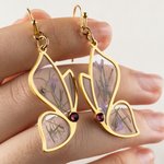 Pendientes personalizados de Mariposa Transparente Flor Seca Piedra de Nacimiento Joyería delicada Cumpleaños Aniversario San Valentín Regalo para Mujeres Amantes de la Naturaleza
