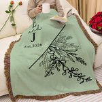 Personalized Line Flowers Tassel Soft Throw Flannel Blanket with Initials and Date Home Decor Wedding Anniversary Valentine's Day Gift for Couples