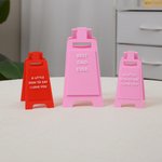 Henkilökohtainen 3D-tulostettu teksti A-muotoinen Mini Love Sign Desk Decor Ystävänpäivä vuosipäivä lahja pariskunnille