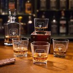 Juego de 4 Copas y Decantador de Tequila Personalizado con Insignia Vintage y Diseño de Abeja con Nombre y Año Grabados Regalo de Cumpleaños y Aniversario para Hombres Amantes del Tequila
