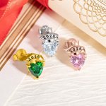 Personalizada Graduación Cap Corazón Birthstone Stud Pendientes con el año grabado y pendientes de la tarjeta de graduación de cumpleaños de regalo para las mujeres