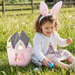 Personalisierter gestreifter Peter Hase Canvas-Osterkorb mit niedlichen Hasenohren Namen und Initiale Ostereiersuche Ostern Geschenk für Kinder