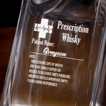 Personalisierte lustige Verschreibung Whiskey Dekanter mit Namen Vatertag Geburtstag Geschenk für Barkeeper Whiskey-Liebhaber