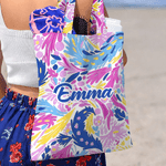Personalisierte Canvas-Strandtasche mit tropische Blumenmuster und Namen | für Alltag und Reise | Geburtstag Geschenk für Frauen und Mädchen