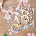 Gepersonaliseerde Transparante Cadeauzak met Roze Strik met Paaseieren en Paashaasmotief met Naam en Initiaal Paasfeestjes Cadeau voor Kinderen