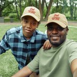 Personalisierte Multicolor Einfachheit atmungsaktiv einstellbar Trucker Hut mit Stickerei Text Vatertag Weihnachtsgeschenk für Kind Vater Großvater