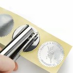 Henkilökohtainen Syntymä Kukkakimppu Embossing leima nimi Kädessä pidetty Embosser Ystävänpäivä Vuosipäivä lahja kirjan ystäville pariskunnille