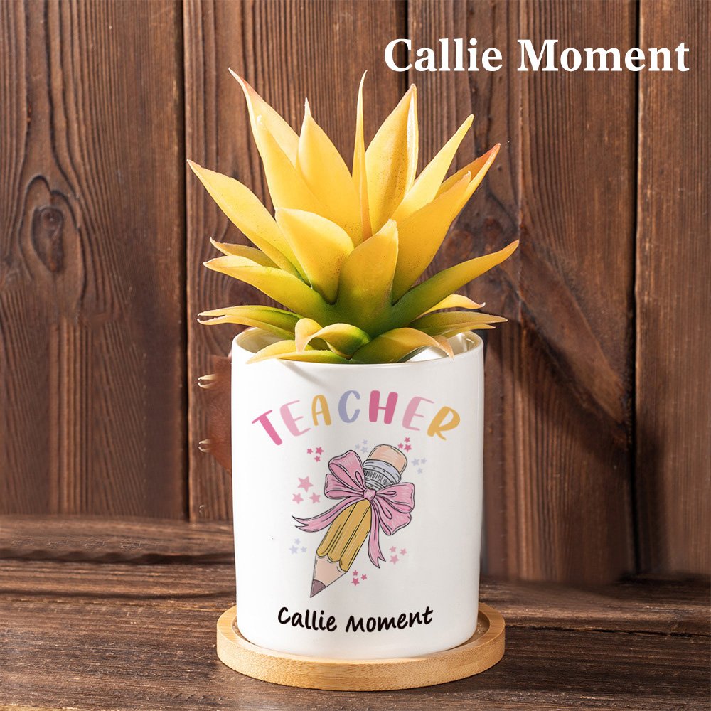 Callie Moment Spersonalizowana różowa doniczka z drewnianą podstawą i imieniem na Dzień Nauczyciela Prezent dla nauczyciela z okazji Dnia Nauczyciela 5