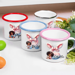 Taza esmaltada personalizada de 12 oz con nombre de conejita negra con orejas y lazo regalo de Pascua para niños niñas negras