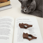 Portarrollos de madera personalizado Lazy Cat con dibujo Asistente de lectura Regalo de cumpleaños para un amante de los libros