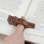 Portarrollos de madera personalizado Lazy Cat con dibujo Asistente de lectura Regalo de cumpleaños para un amante de los libros