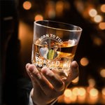 Decanter per whisky personalizzato con foto di Born to Fish, con nome e scatola di legno, regalo di compleanno e anniversario per gli amanti del whisky