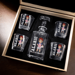 Personalisierte Volleyball Cartoon Charakter Whiskey Dekanter mit Namen Geburtstag Vatertag Geschenk für Volleyball-Liebhaber Mann Frau