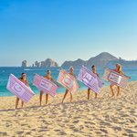 Toalla de playa personalizada de secado rápido y extragrande con rayas acuarela nombre e inicial regalo de cumpleaños para mujer o parejas