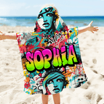 Toalla de playa de secado rápido con capucha y nombre personalizada estilo graffiti Regalo de cumpleaños de vacaciones de verano para niños amantes del graffiti