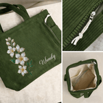 Personalisierte Cord Tragetasche mit Geburtsblume im Cloisonné-Effekt und Namen | großer Shopper | Tote Bag | Muttertag Geburtstag Geschenk für Frauen