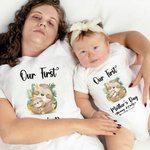 Personlig Vår första mors dag Sloth Baby Onesie och mamma Matchande T-shirt med namn och år Present till baby ny mamma